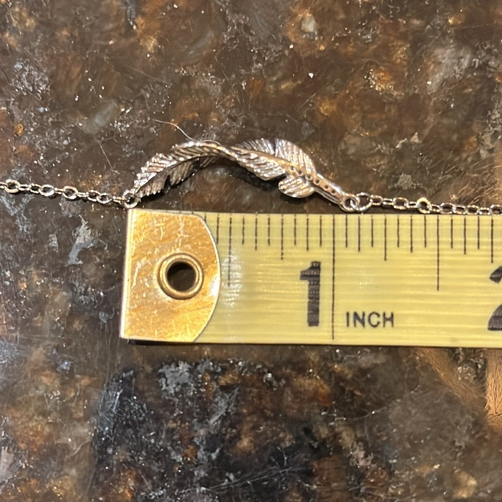 925 Sterling Silver Twisted Leaf Necklace NWOT - Picture 9 of 11